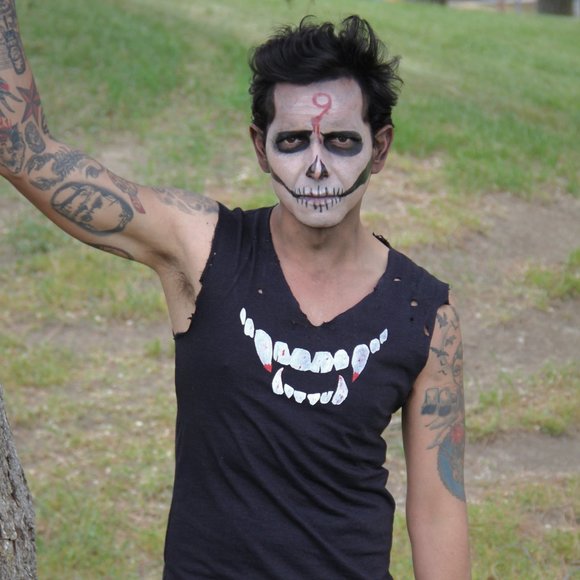Creepy Smile Fangs Blooded T-shirt Handmade Shirt - Picture 1 of 5